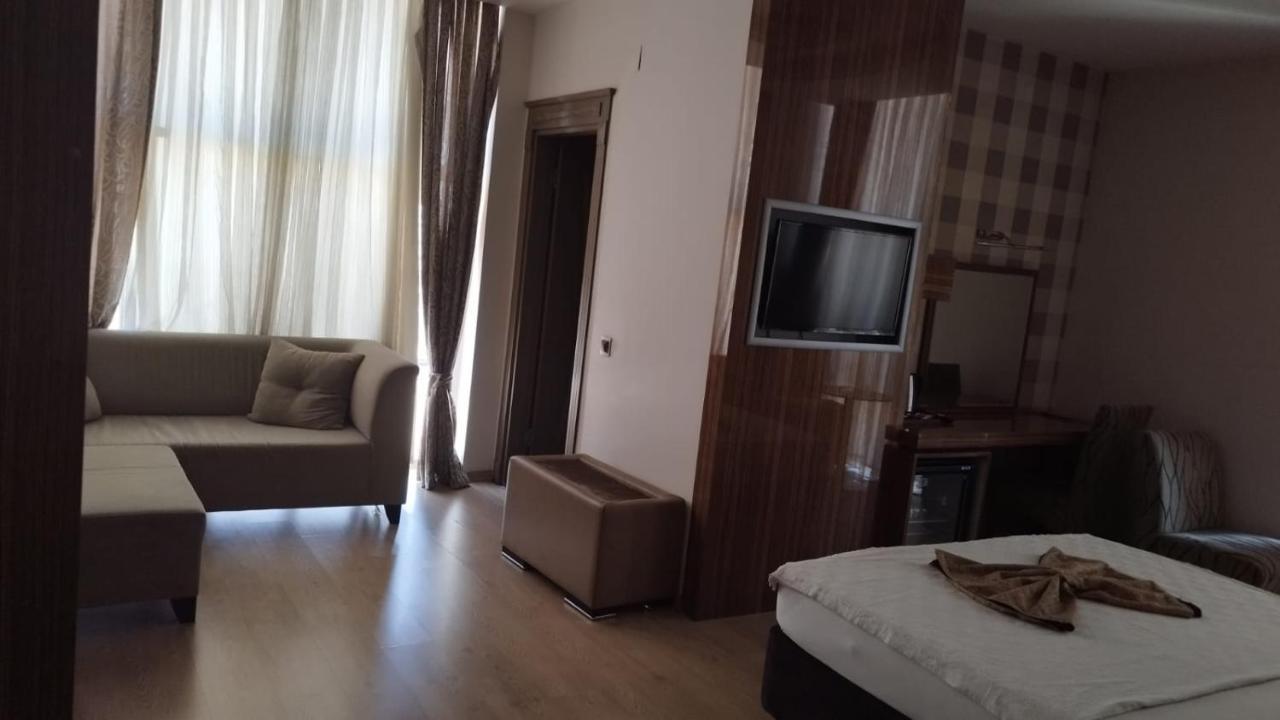 Lueks Hotel Mersin (Mediterranean) Exterior foto
